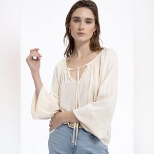 Sanctuary Ballet tie Neck peasant Blouse Buttercream size XXL